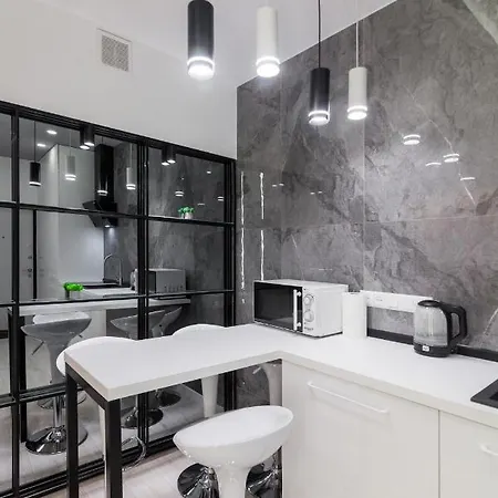 Leogrand On Chornomorska, 9 Apartment Lviv